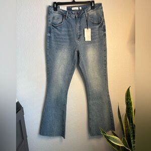 NWT- a loves a high rise flare jeans